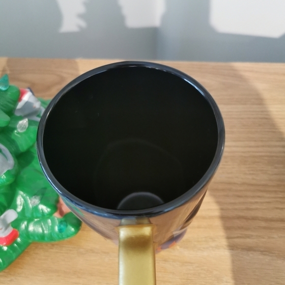 Disney Snow White Evil Queen & Magic Mirror Color Changing Mug - Picture 9 of 10